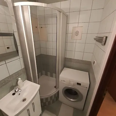 Centrum Zlote Tarasy Metro Rondo Onz Balkon Warsaw