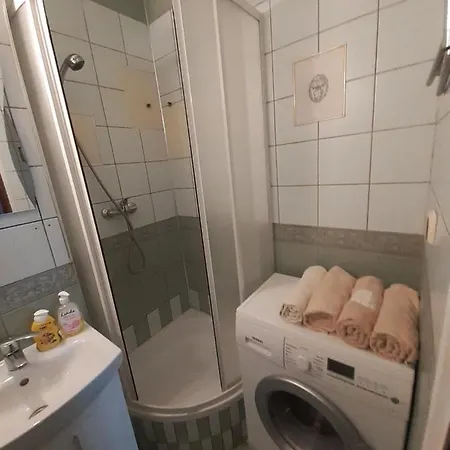 Apartment Centrum Zlote Tarasy Metro Rondo Onz Balkon
